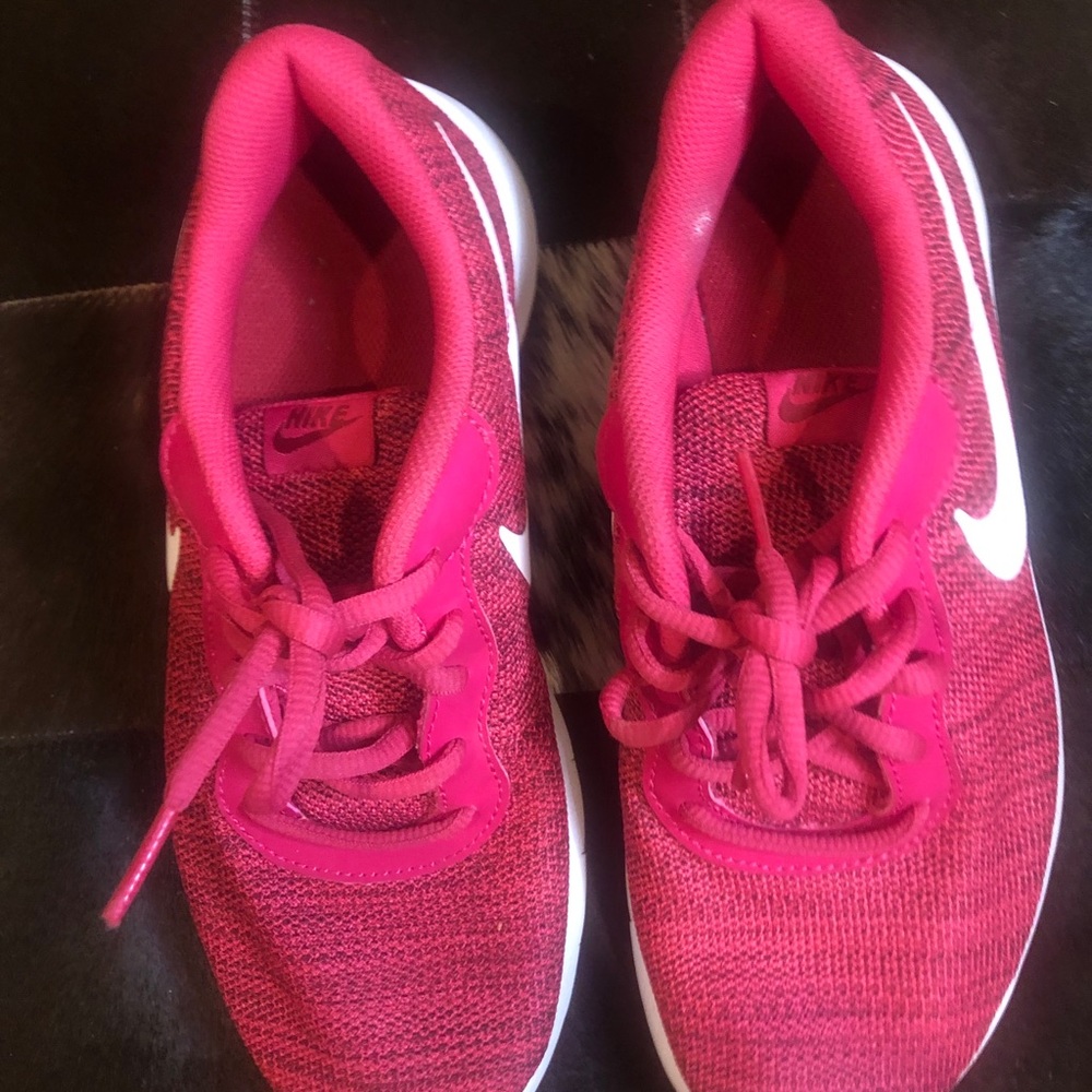 Nike - - Picture 4 of 4